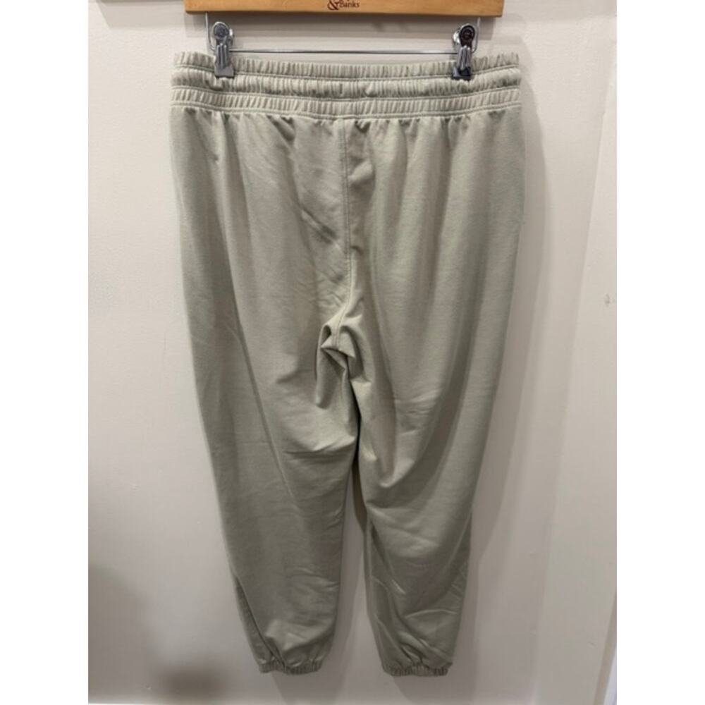 Vina Pants - Picture 2 of 2